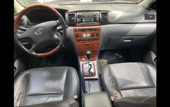 Selling Toyota Corolla Altis 2004 Sedan in Quezon City-2