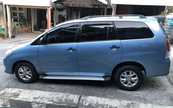 Toyota Innova 2012 for sale in Quezon City-6