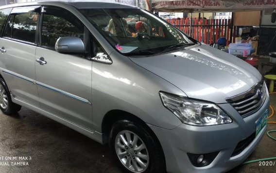 Sell 2012 Toyota Innova in Quezon City-1