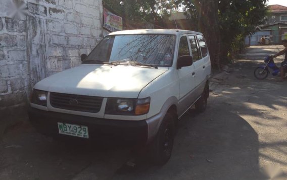 Sell White 1999 Toyota Revo in San Pedro