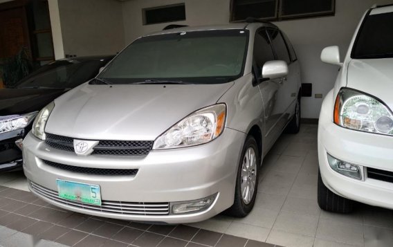 Silver Toyota Sienna 2004 for sale in Quezon City-7