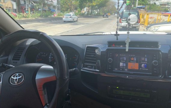 Selling White Toyota Fortuner 2014 in Pasig-7