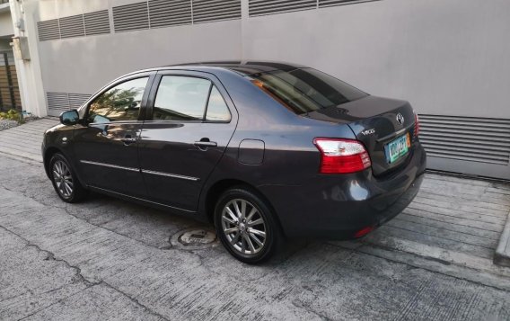 Selling Purple Toyota Vios 2013 in Mandaluyong-4