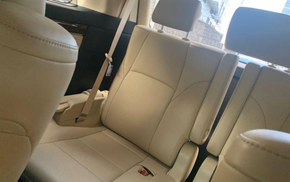 White Toyota Alphard 2019 for sale in Silver City 2-6