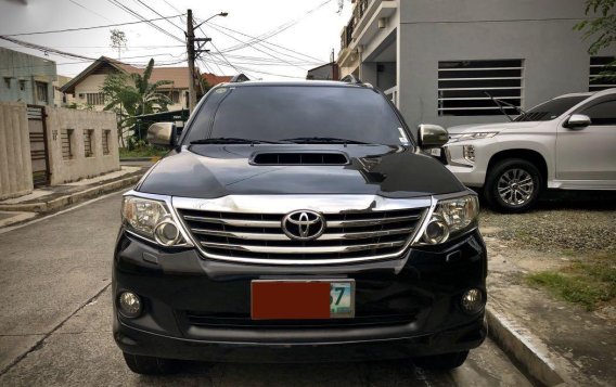 Black Toyota Fortuner 2013 for sale in Cainta-1