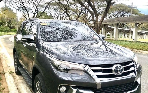 Sell 2017 Toyota Fortuner in Quezon City-3