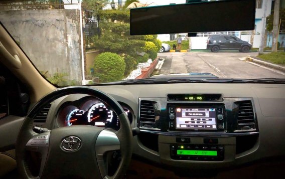 Black Toyota Fortuner 2013 for sale in Cainta-2