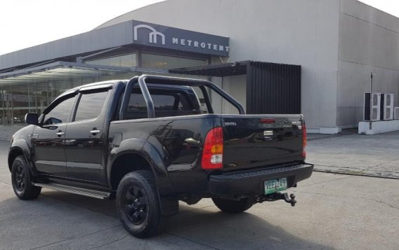 Sell Black 2007 Toyota Hilux in Cainta-2