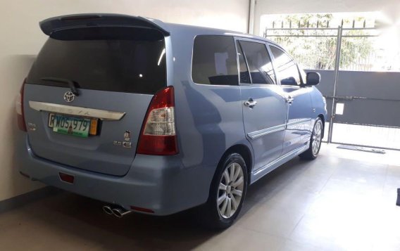 Sell Blue 2014 Toyota Innova in San Pedro-2