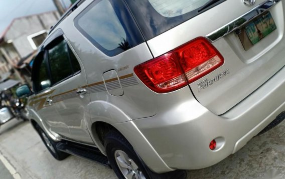 Silver Toyota Fortuner 2006 for sale in Cainta-8