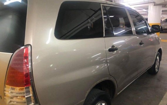 Silver Toyota Innova 2012 for sale in Manual