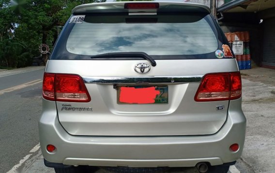Silver Toyota Fortuner 2006 for sale in Cainta