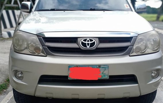 Silver Toyota Fortuner 2006 for sale in Cainta-5