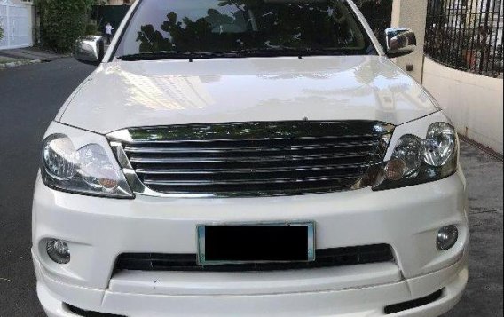 Sell White 2007 Toyota Fortuner in Manila