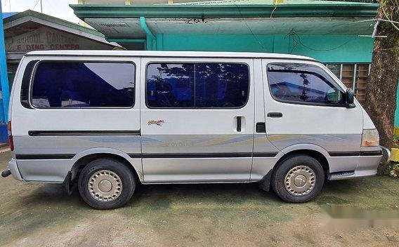 Silver Toyota Hiace 2000 for sale in Manual-1