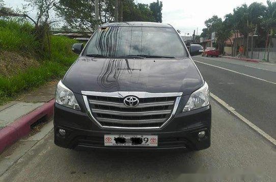 Selling Grey Toyota Innova 2015 in Manila