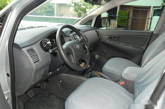 Silver Toyota Innova 2015 for sale in Manila-6