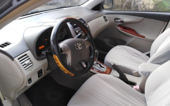 Grey Toyota Corolla altis 2009 for sale in Marikina-4