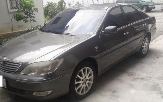 Grey Toyota Camry 2002 for sale in Quezon City-1