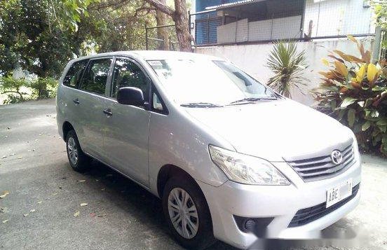 Silver Toyota Innova 2015 for sale in Manila-5