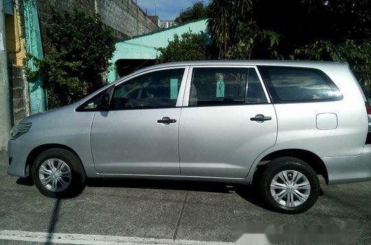 Silver Toyota Innova 2015 for sale in Manila-3