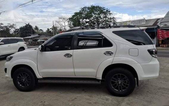 White Toyota Fortuner 2015 for sale in Manual-4