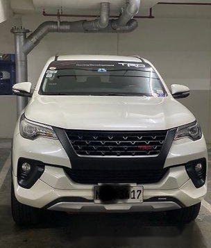 Sell White 2017 Toyota Fortuner in Manila