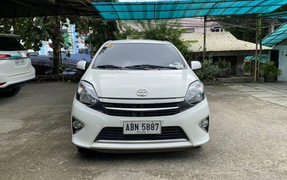 White Toyota Wigo 2015 for sale in Manila