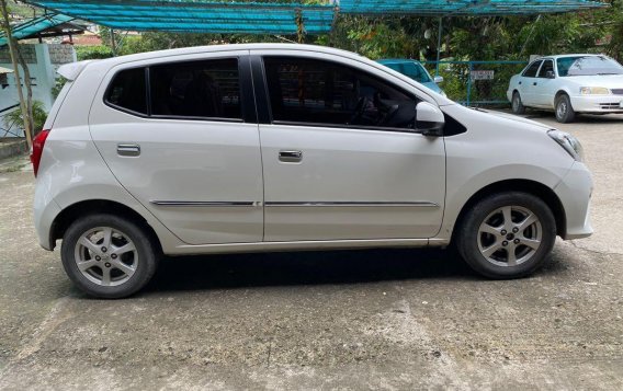 White Toyota Wigo 2015 for sale in Manila-3