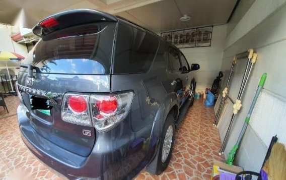 Black Toyota Fortuner 2018 for sale in Quezon City-8