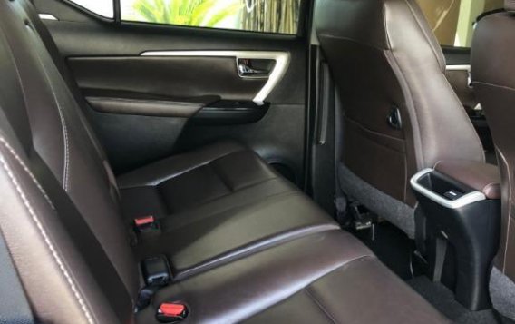 Sell Black 2016 Toyota Fortuner in Manila-6