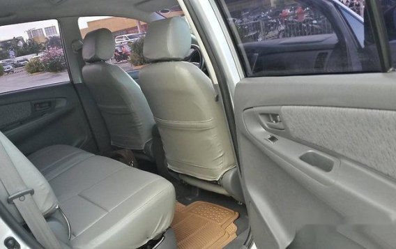 Selling Silver Toyota Innova 2015 in Manila-8