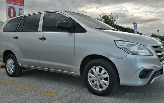 Selling Silver Toyota Innova 2015 in Manila-4