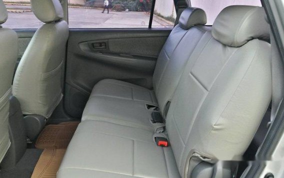 Selling Silver Toyota Innova 2015 in Manila-14