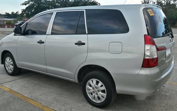 Selling Silver Toyota Innova 2015 in Manila-2