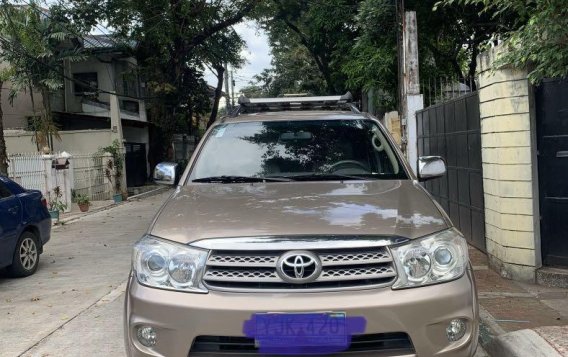 Selling Beige Toyota Fortuner 2011 in Quezon City