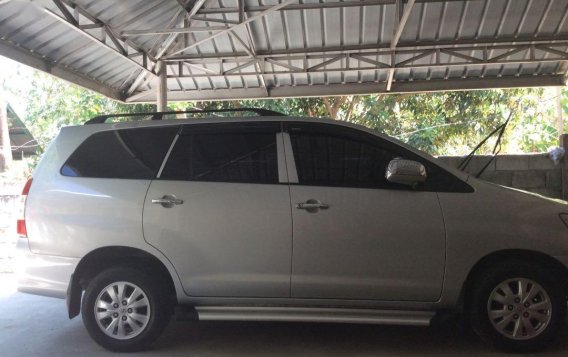 Sell Silver 2014 Toyota Innova in Victoria-2