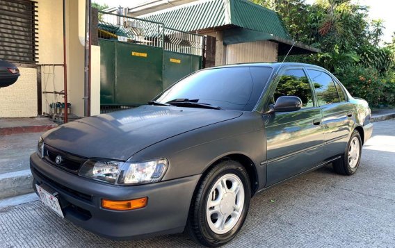 Grey Toyota Corolla 1998 for sale in Quezon City-1