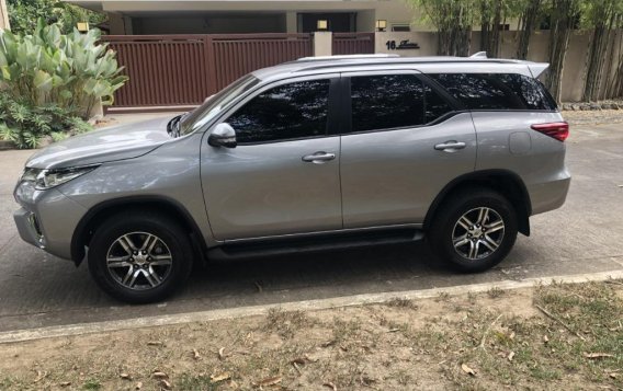 Silver Toyota Fortuner 2017 for sale in Automatic-1