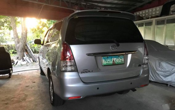 Sell Silver 2010 Toyota Innova in Quezon City-1