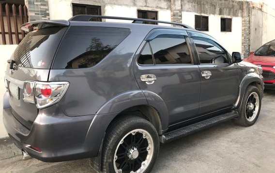 Grey Toyota Fortuner 2013 for sale in Marilao-2