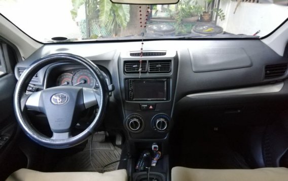 Black Toyota Avanza 2016 for sale in Automatic-3