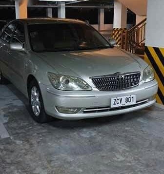 Selling Grey Toyota Camry 2008 in Pasig