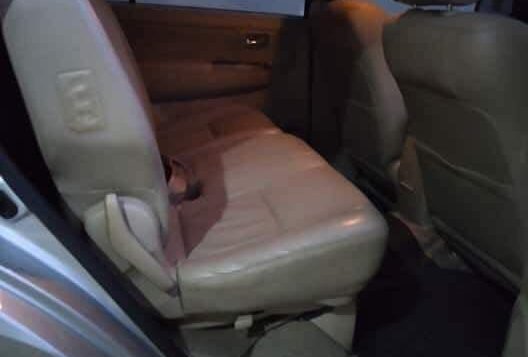 Sell Silver 2007 Toyota Fortuner in Manila-2