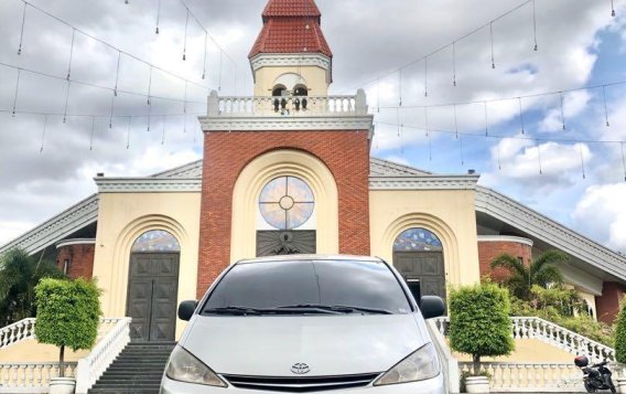 Sell Silver 2004 Toyota Previa in Manila-2