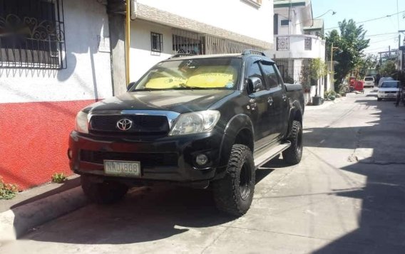 Sell 2009 Toyota Hilux in Manila-1