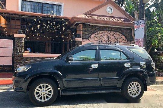 Black Toyota Fortuner 2013 Automatic for sale -3