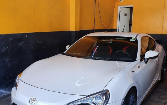 White Toyota 86 2013 Coupe / Roadster at Manual  for sale in San Juan-3
