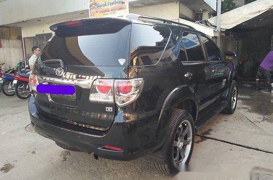 Selling Black Toyota Fortuner 2012 at 74000 km -2