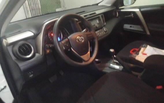 Selling Toyota Rav4 2014 in Manila-3